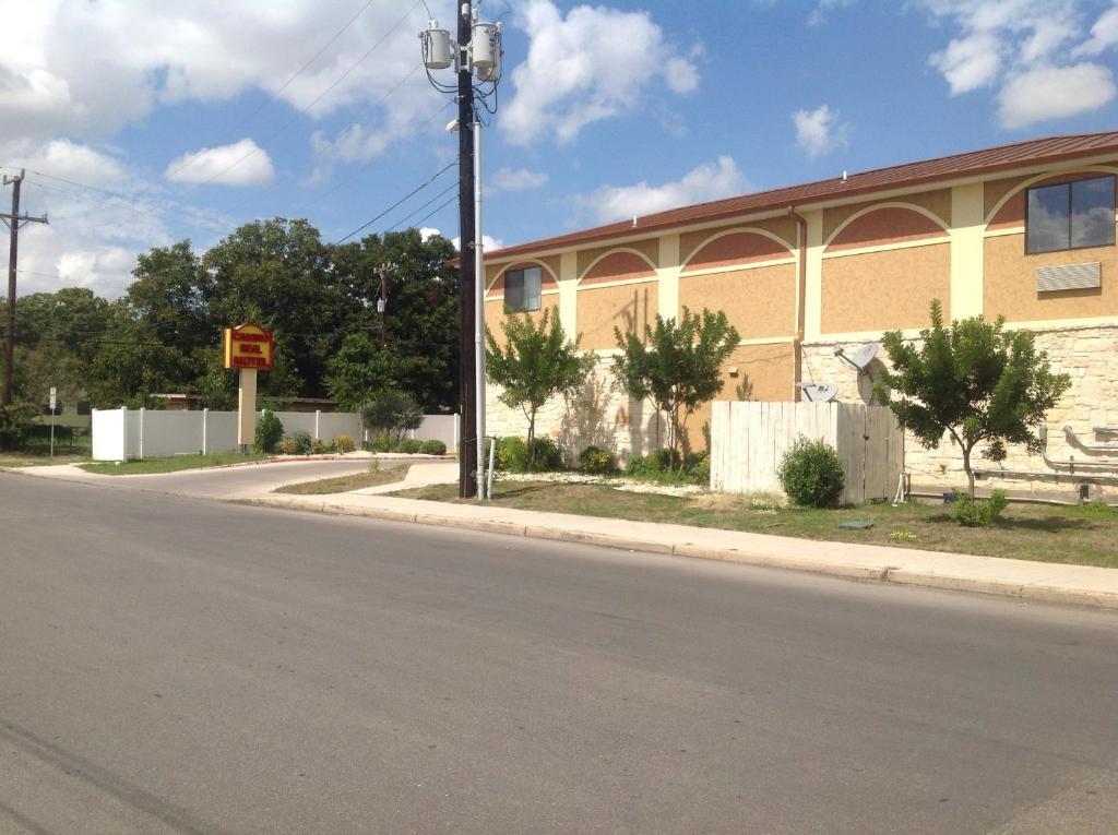 Camino Real Motel Сан-Антонио Экстерьер фото